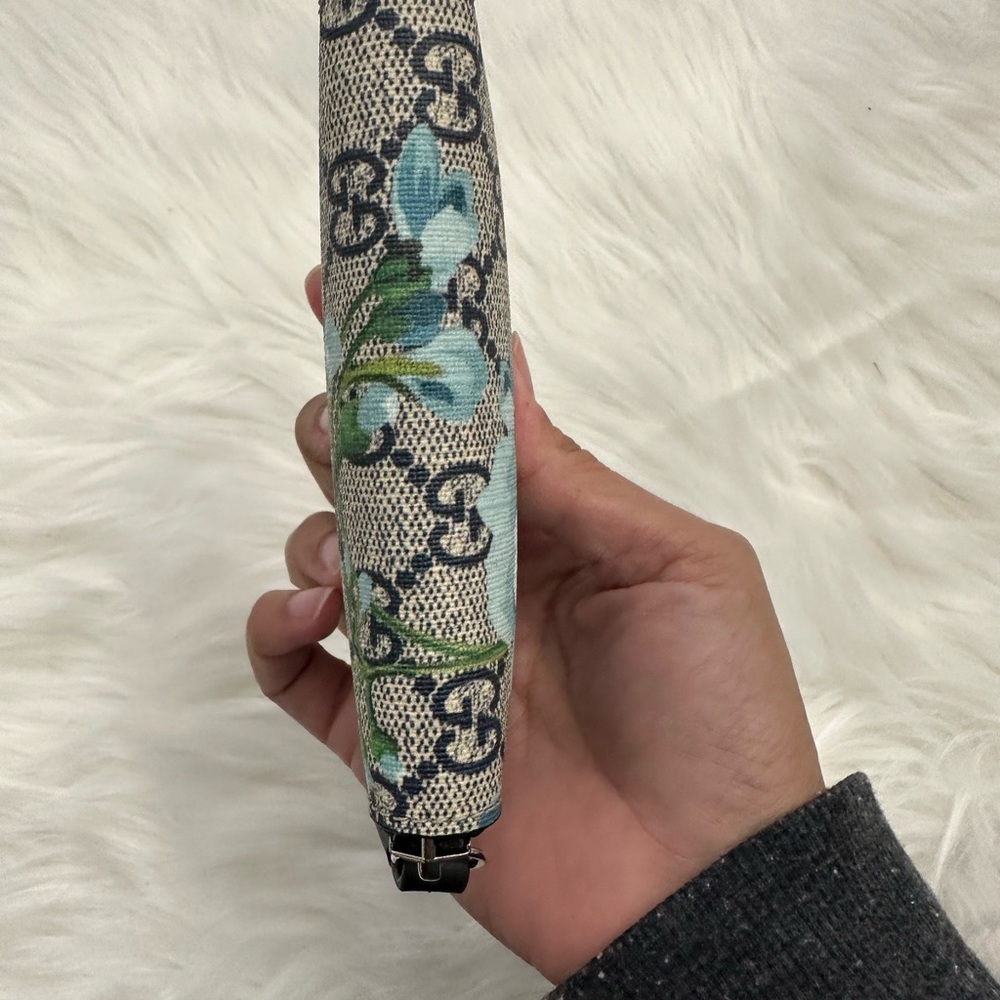Gucci - Picture 6 of 7